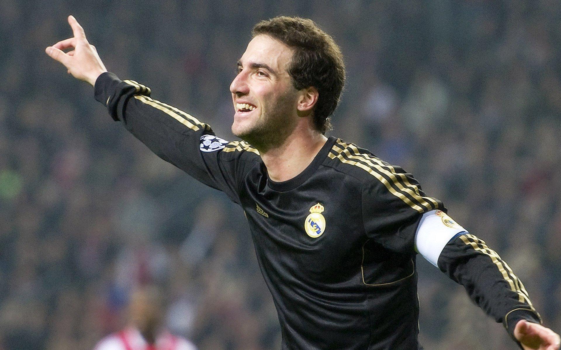 英雄联盟全球总决赛震撼落幕，新王登基引爆电竞狂潮